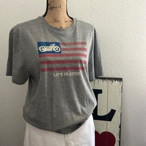 Crusher T, classic fit from Life is Good